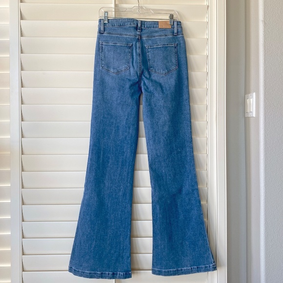 PAIGE Genevieve Flare Jeans in Folk (Size 29 Tall) - Picture 3 of 11